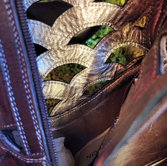 SIREN Mark Nason Chocolate Brown Ankle Cutouts 3"  Leather Luxury Heels Boots 8 - Picture 13 of 15